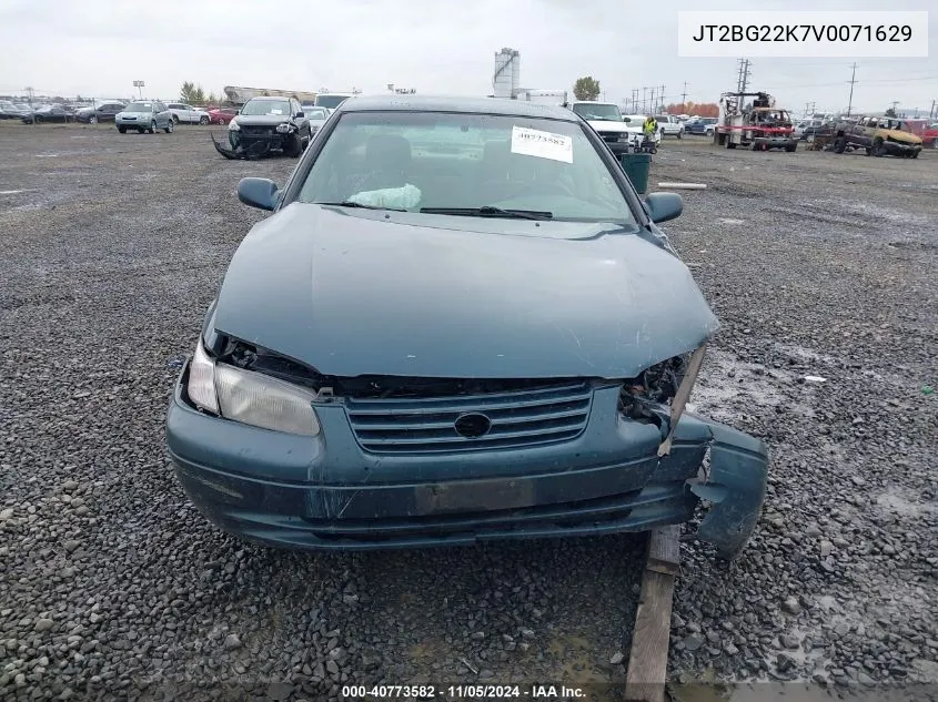 JT2BG22K7V0071629 1997 Toyota Camry Le