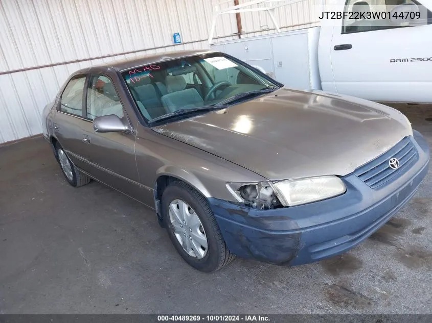 JT2BF22K3W0144709 1998 Toyota Camry Le V6