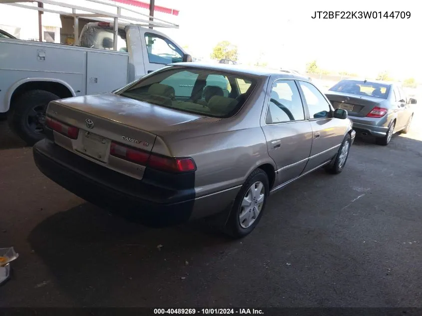 JT2BF22K3W0144709 1998 Toyota Camry Le V6