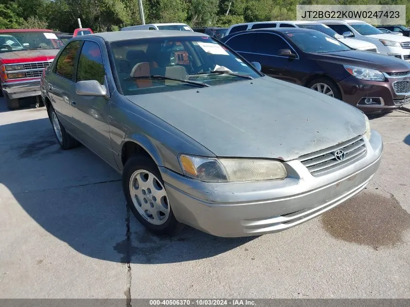 1998 Toyota Camry Le VIN: JT2BG22K0W0247423 Lot: 40506370