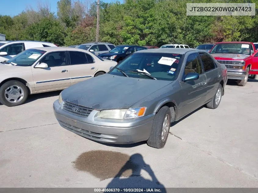 1998 Toyota Camry Le VIN: JT2BG22K0W0247423 Lot: 40506370