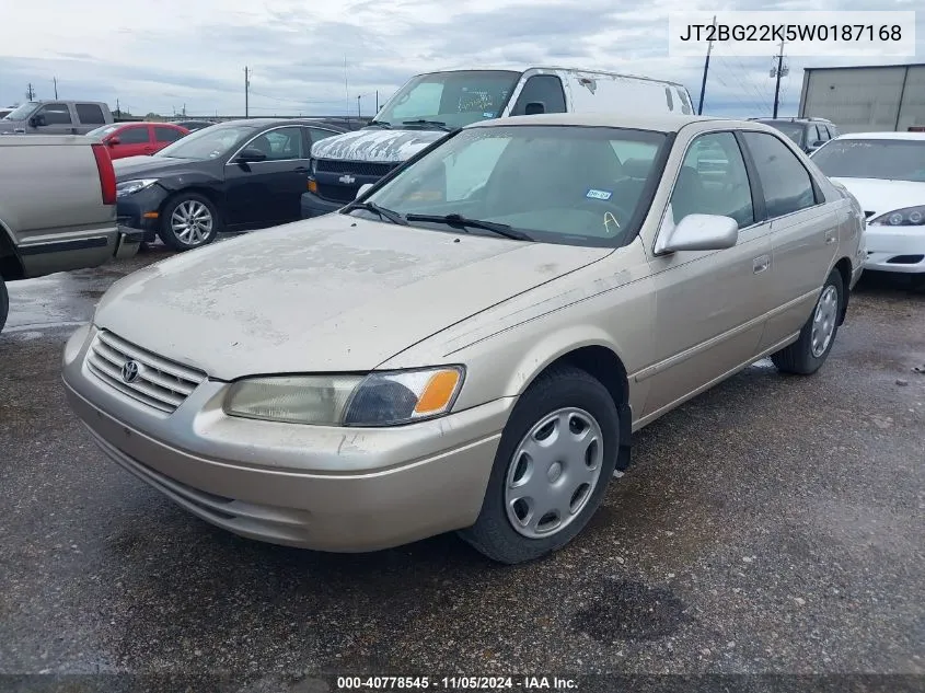 1998 Toyota Camry Le VIN: JT2BG22K5W0187168 Lot: 40778545