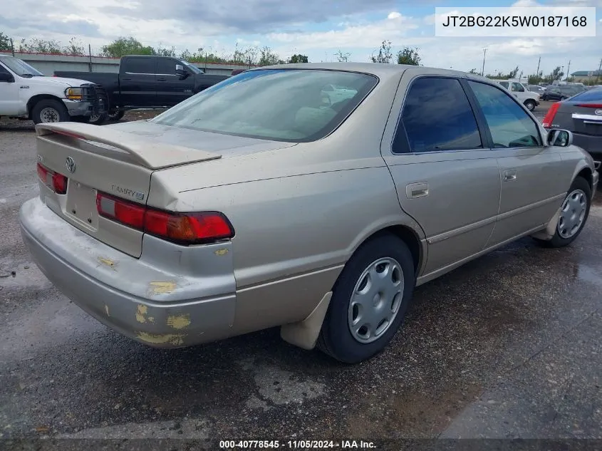 1998 Toyota Camry Le VIN: JT2BG22K5W0187168 Lot: 40778545