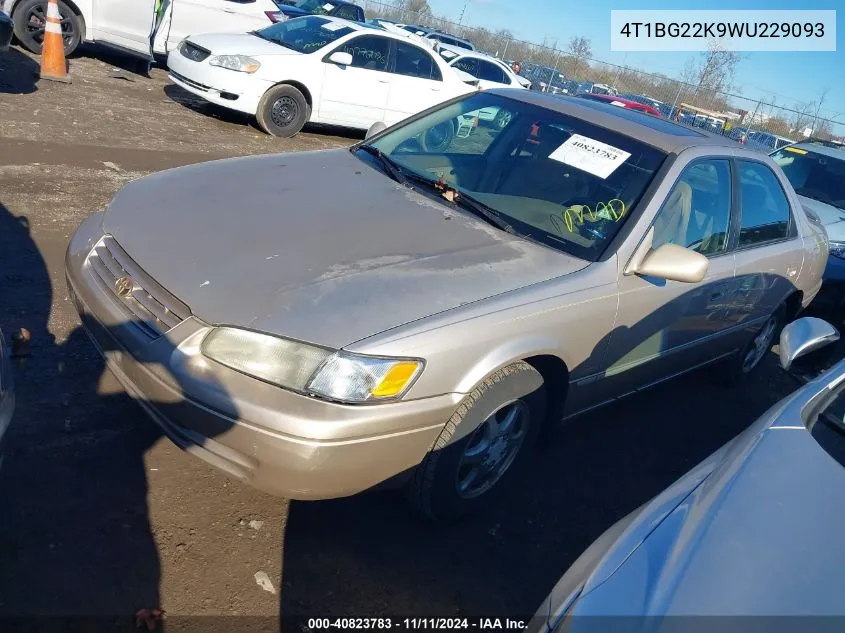 1998 Toyota Camry Le VIN: 4T1BG22K9WU229093 Lot: 40823783