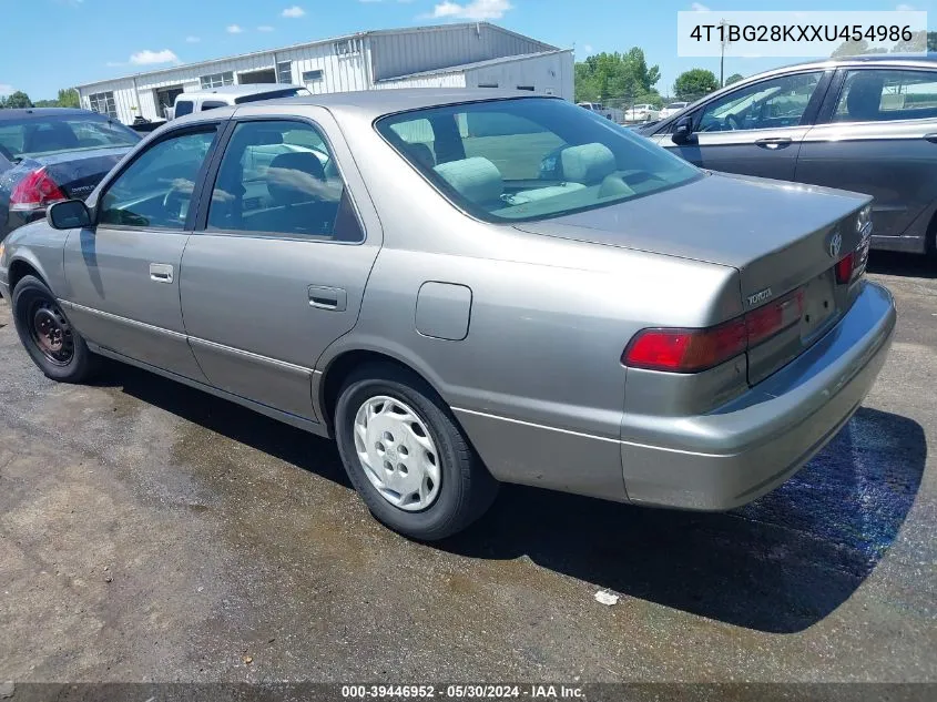 1999 Toyota Camry Le VIN: 4T1BG28KXXU454986 Lot: 39446952