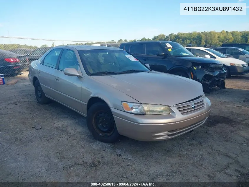 4T1BG22K3XU891432 1999 Toyota Camry Le