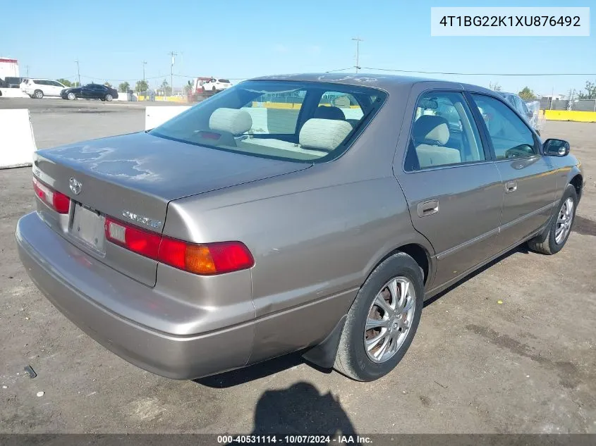 1999 Toyota Camry Le VIN: 4T1BG22K1XU876492 Lot: 40531114