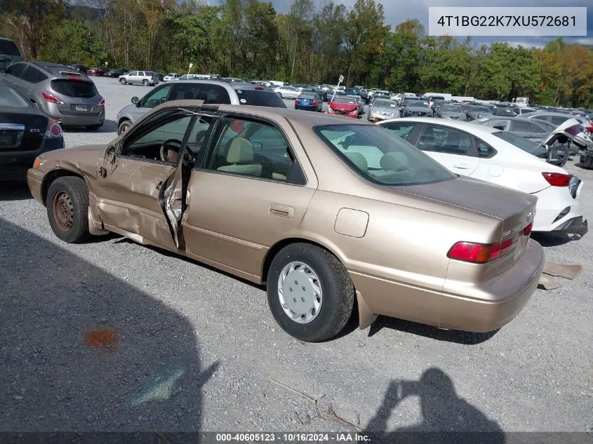 1999 Toyota Camry Ce VIN: 4T1BG22K7XU572681 Lot: 40605123