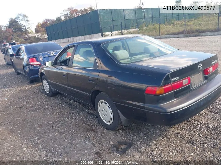 1999 Toyota Camry Le VIN: 4T1BG28K8XU490577 Lot: 40611122