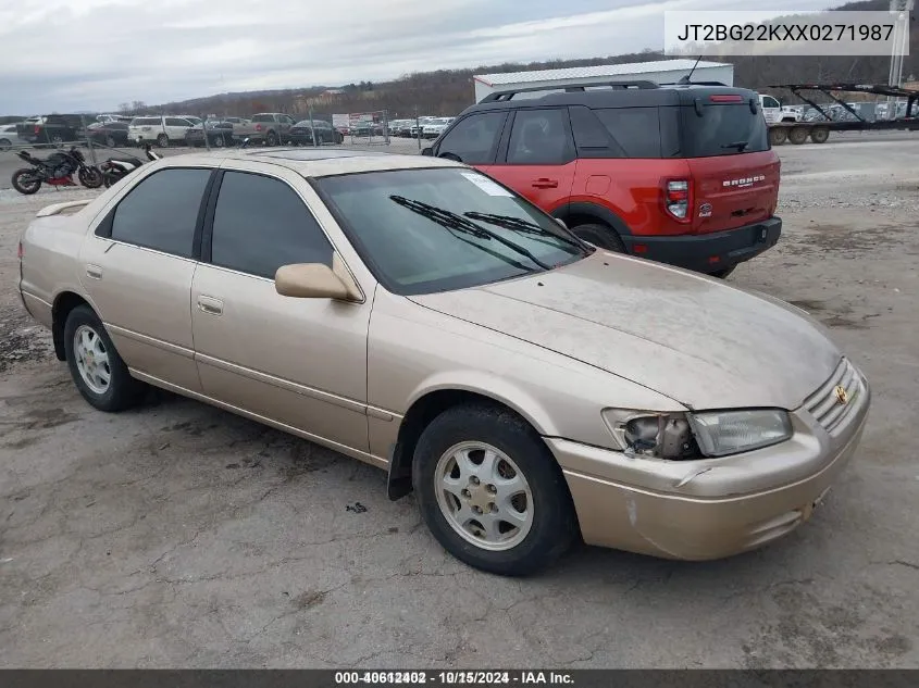 1999 Toyota Camry Le VIN: JT2BG22KXX0271987 Lot: 40612402