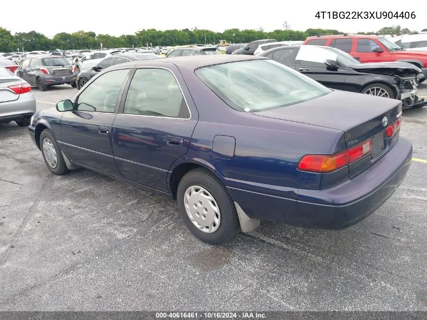 1999 Toyota Camry Le VIN: 4T1BG22K3XU904406 Lot: 40616461