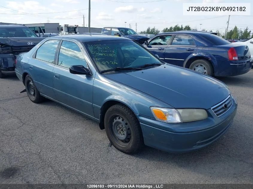 2000 Toyota Camry Ce/Ce V6/Le VIN: JT2BG22K8Y0492182 Lot: 12096183