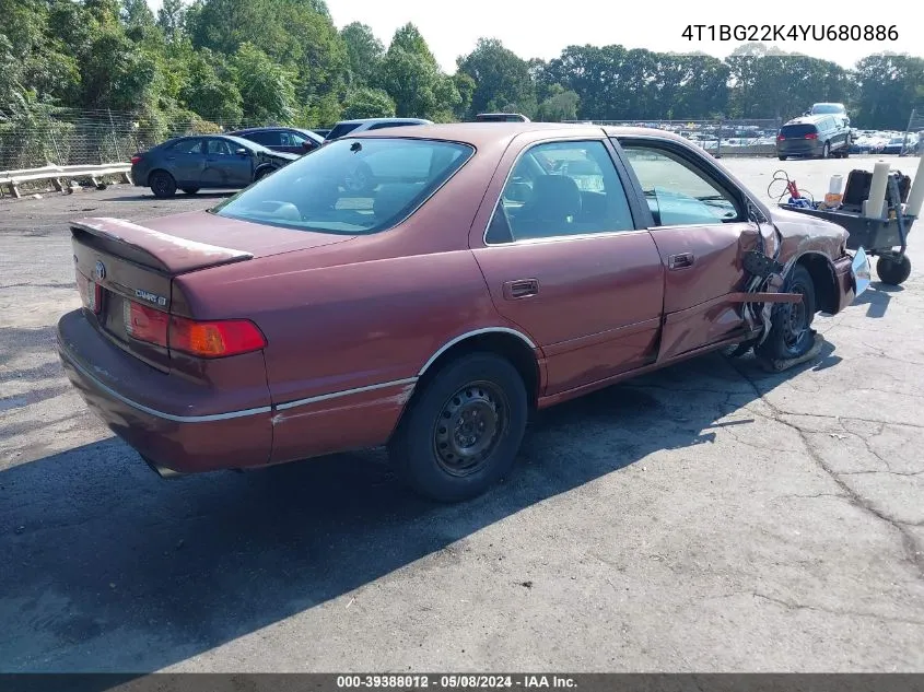 2000 Toyota Camry Ce/Le/Xle VIN: 4T1BG22K4YU680886 Lot: 39388012