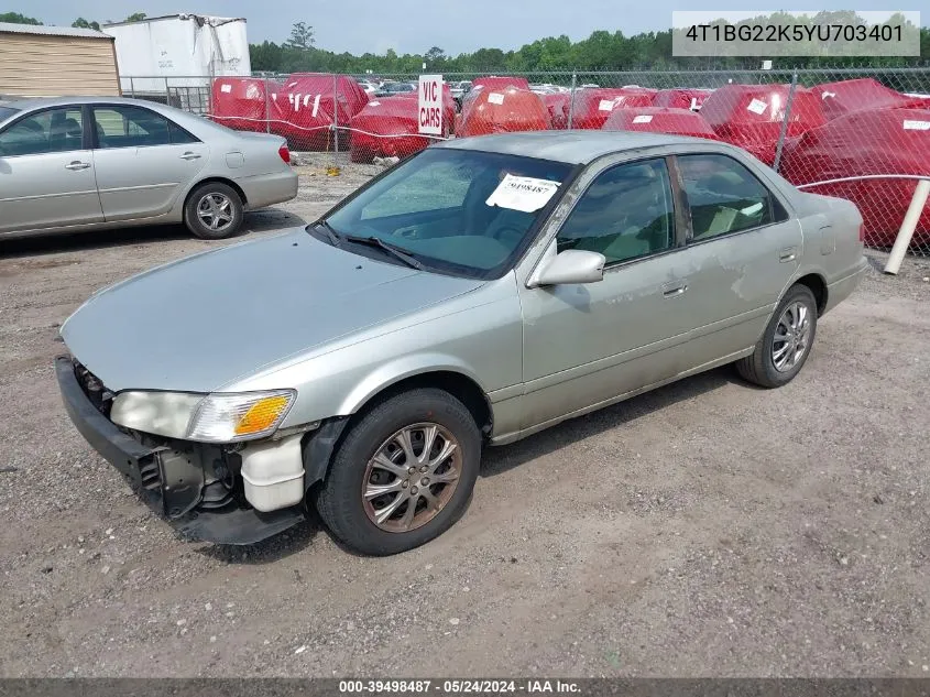 2000 Toyota Camry Le VIN: 4T1BG22K5YU703401 Lot: 39498487