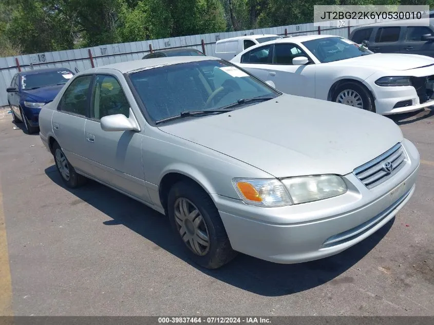 2000 Toyota Camry Le VIN: JT2BG22K6Y0530010 Lot: 39837464