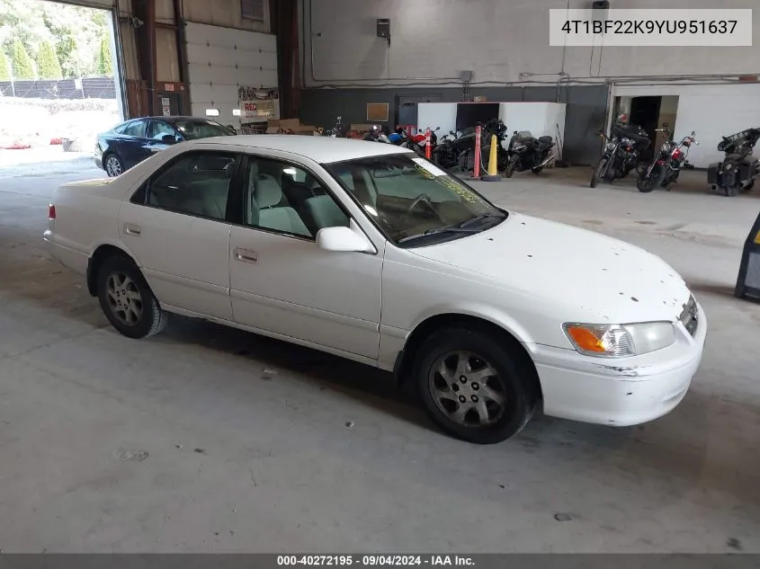 2000 Toyota Camry Le V6 VIN: 4T1BF22K9YU951637 Lot: 40272195