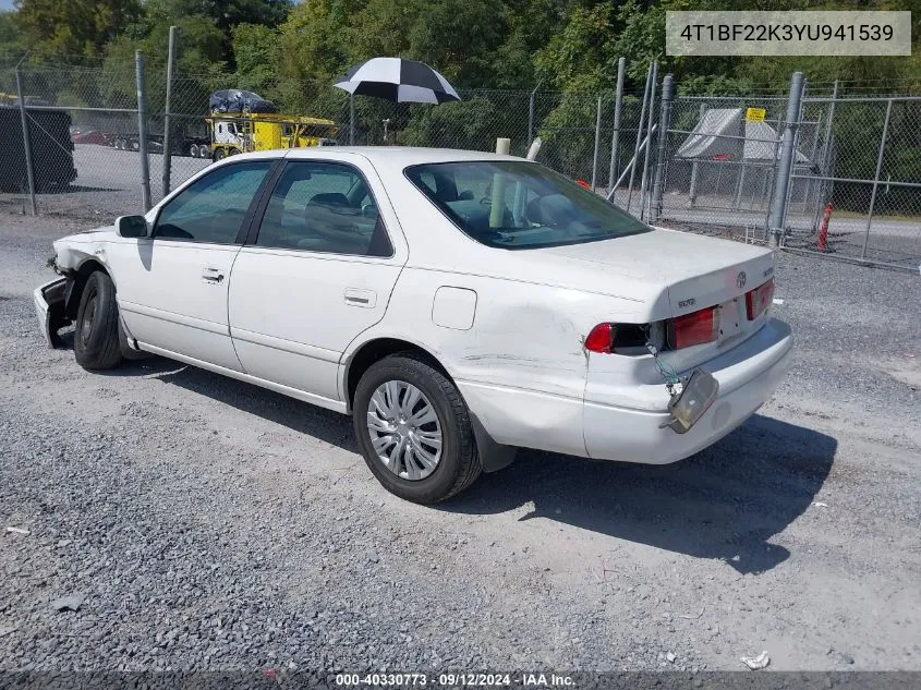 2000 Toyota Camry Le V6 VIN: 4T1BF22K3YU941539 Lot: 40330773