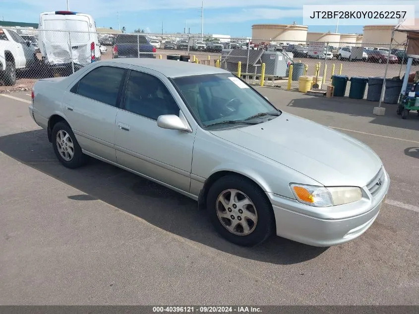 2000 Toyota Camry Le V6/Xle V6 VIN: JT2BF28K0Y0262257 Lot: 40396121