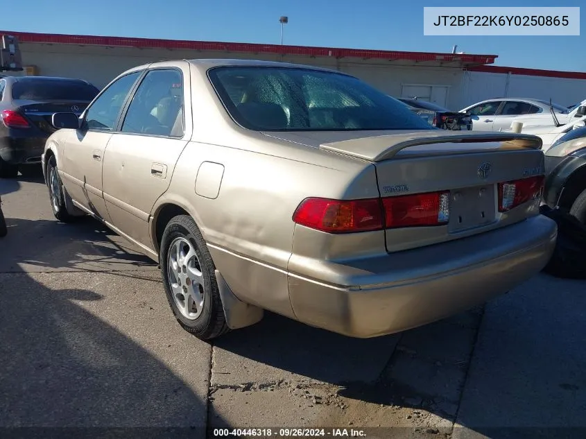 2000 Toyota Camry Le V6 VIN: JT2BF22K6Y0250865 Lot: 40446318