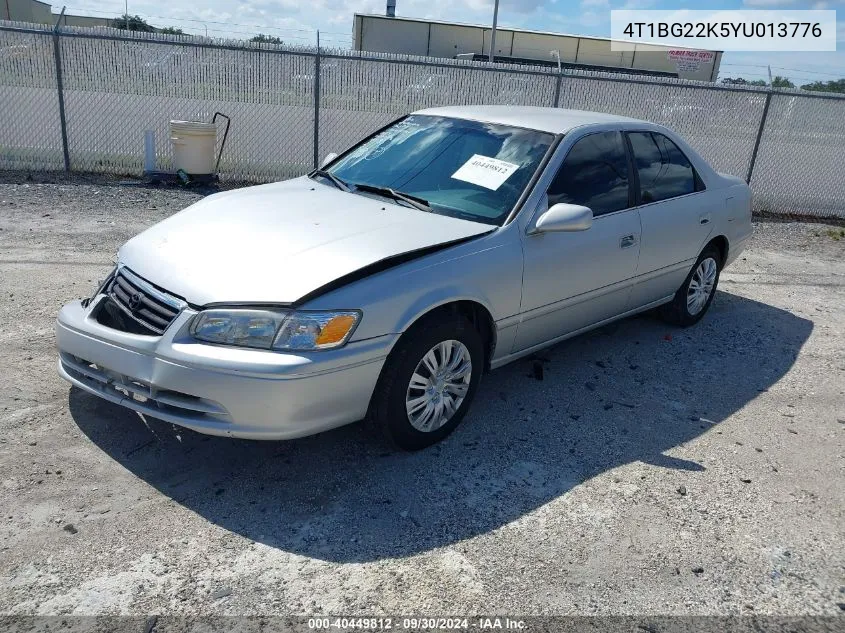 2000 Toyota Camry Le VIN: 4T1BG22K5YU013776 Lot: 40449812