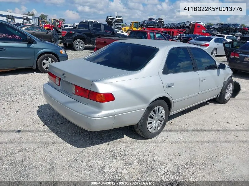 2000 Toyota Camry Le VIN: 4T1BG22K5YU013776 Lot: 40449812