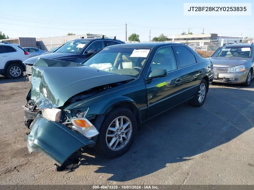 2000 Toyota Camry Xle V6 VIN: JT2BF28K2Y0253835 Lot: 40473325