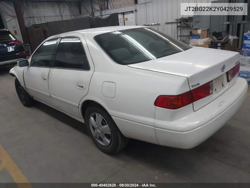 JT2BG22K2Y0429529 2000 Toyota Camry Le