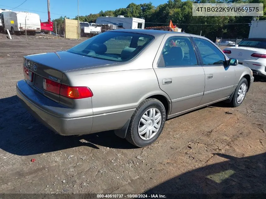 2000 Toyota Camry Le VIN: 4T1BG22K9YU669575 Lot: 40510737