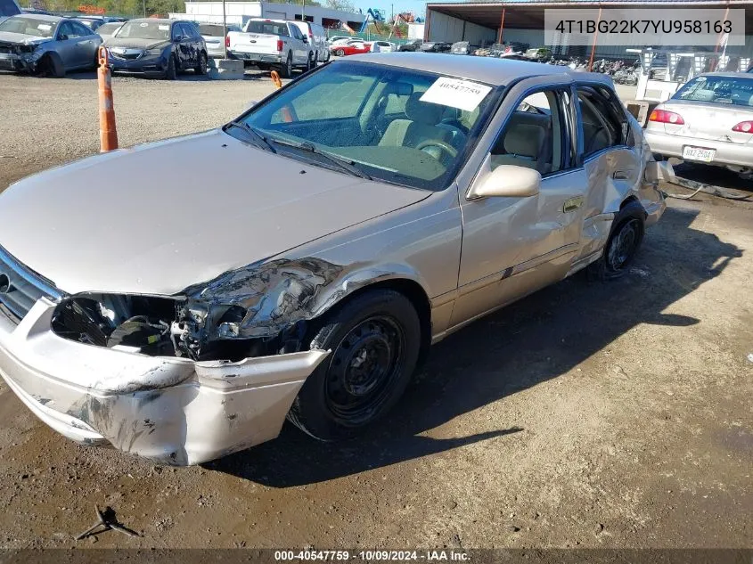 2000 Toyota Camry Ce/Le/Xle VIN: 4T1BG22K7YU958163 Lot: 40547759