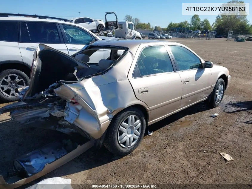 2000 Toyota Camry Ce/Le/Xle VIN: 4T1BG22K7YU958163 Lot: 40547759