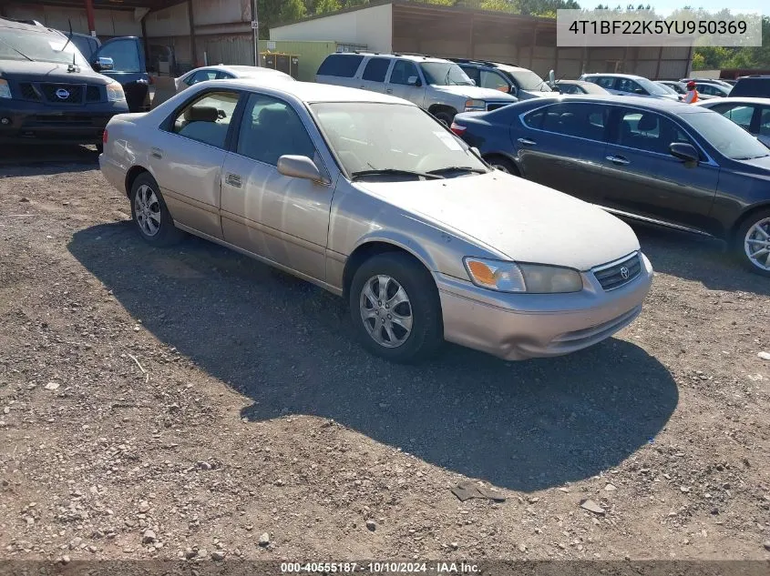 2000 Toyota Camry Le V6 VIN: 4T1BF22K5YU950369 Lot: 40555187