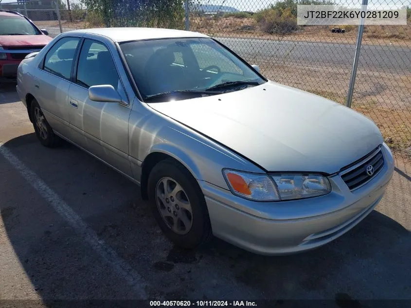 2000 Toyota Camry Ce/Le/Xle VIN: JT2BF22K6Y0281209 Lot: 40570620