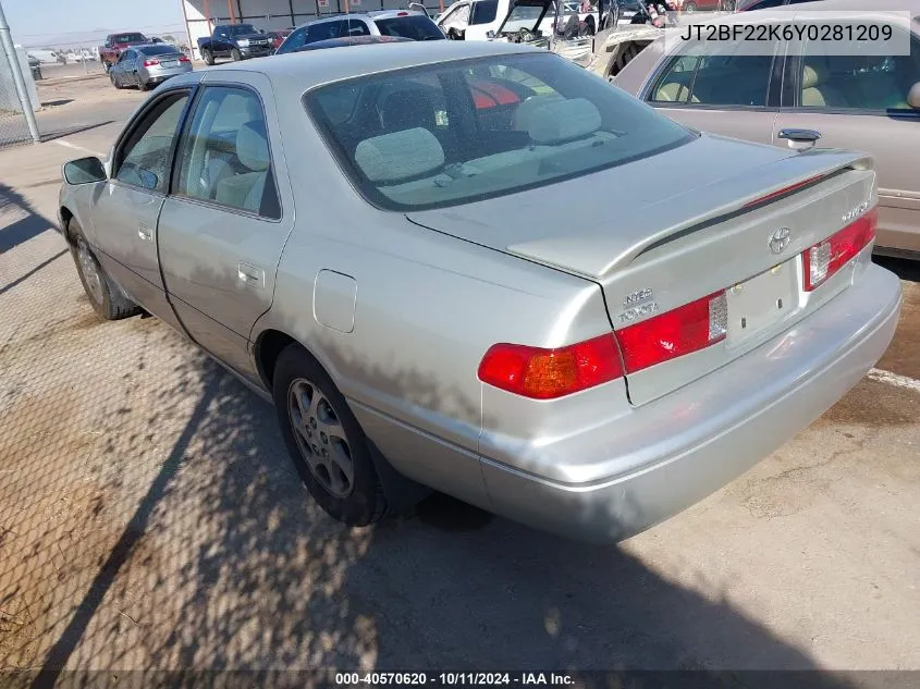 2000 Toyota Camry Ce/Le/Xle VIN: JT2BF22K6Y0281209 Lot: 40570620