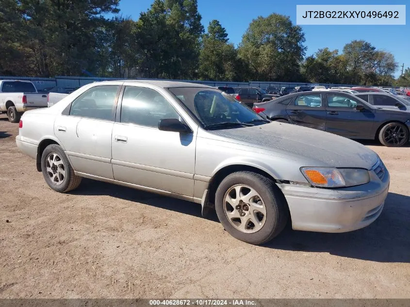 2000 Toyota Camry Le VIN: JT2BG22KXY0496492 Lot: 40628672