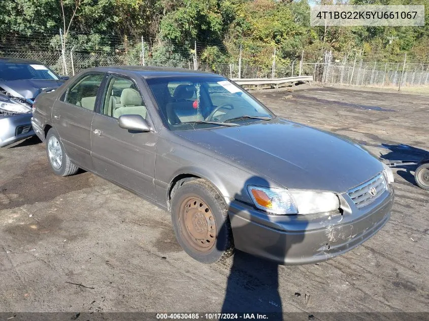 2000 Toyota Camry Le VIN: 4T1BG22K5YU661067 Lot: 40630485