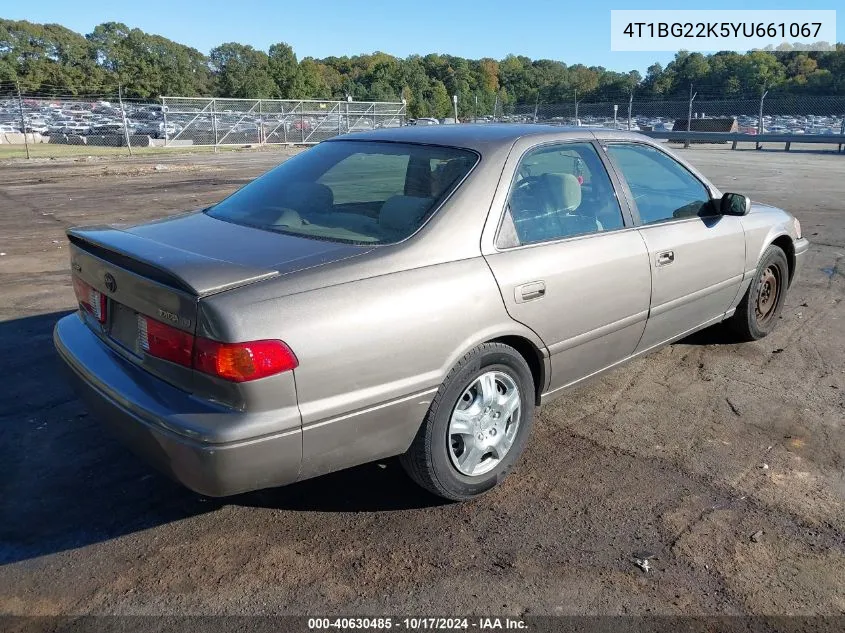 2000 Toyota Camry Le VIN: 4T1BG22K5YU661067 Lot: 40630485