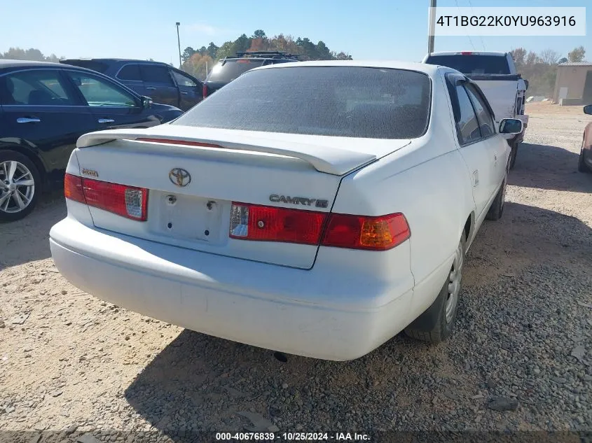 2000 Toyota Camry Le VIN: 4T1BG22K0YU963916 Lot: 40676839