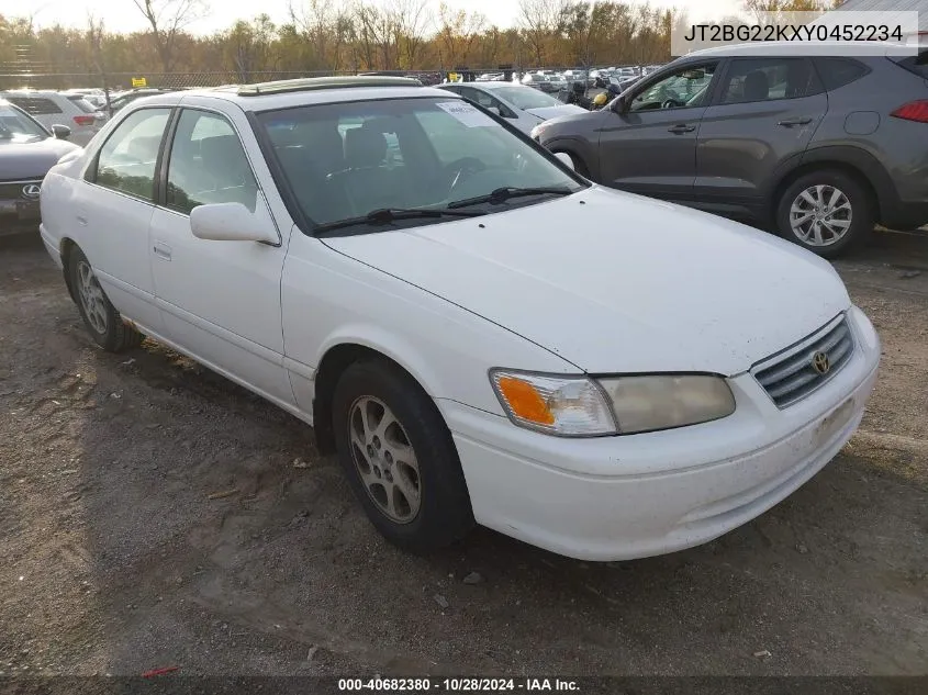 2000 Toyota Camry Ce/Le/Xle VIN: JT2BG22KXY0452234 Lot: 40682380