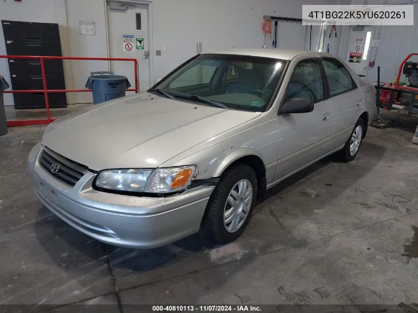 2000 Toyota Camry Le VIN: 4T1BG22K5YU620261 Lot: 40810113