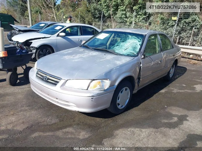 2000 Toyota Camry Ce VIN: 4T1BG22K7YU757086 Lot: 40824779