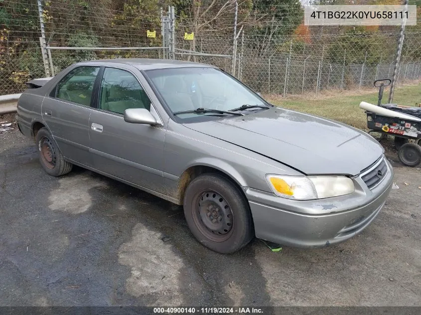 2000 Toyota Camry Le VIN: 4T1BG22K0YU658111 Lot: 40900140