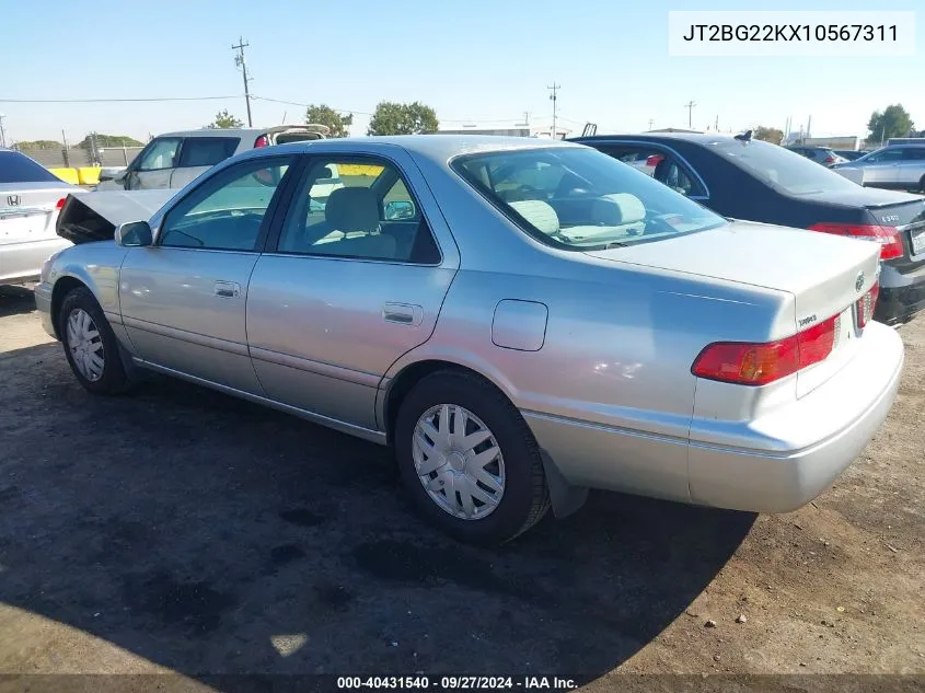 2001 Toyota Camry Le VIN: JT2BG22KX10567311 Lot: 40431540