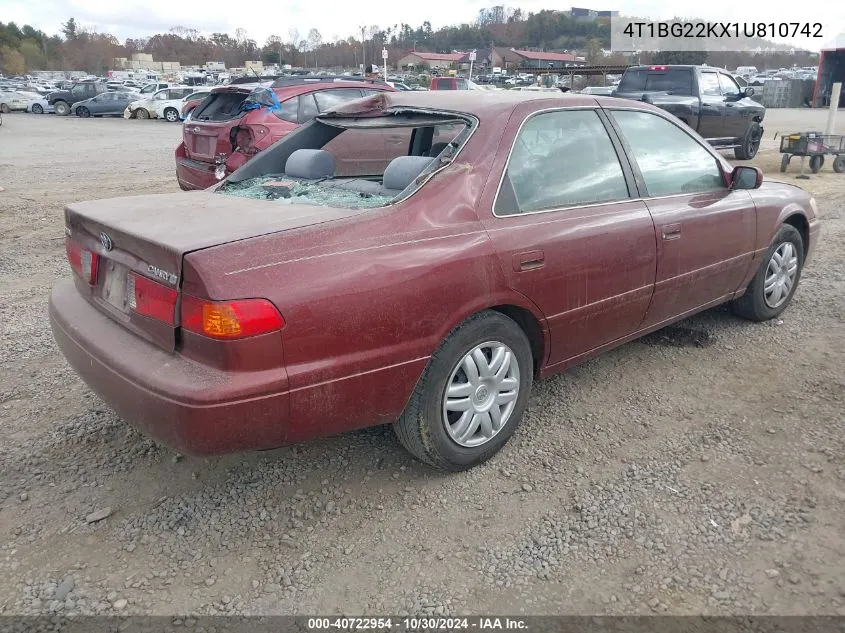 2001 Toyota Camry Le VIN: 4T1BG22KX1U810742 Lot: 40722954