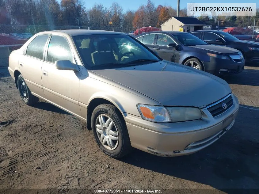 2001 Toyota Camry Le VIN: JT2BG22KX10537676 Lot: 40772051