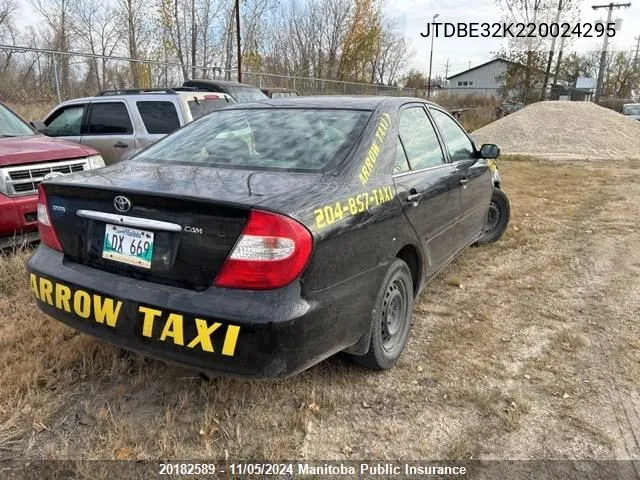 2002 Toyota Camry Le VIN: JTDBE32K220024295 Lot: 20182589