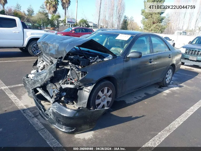 2002 Toyota Camry Le VIN: 4T1BE32K22U044759 Lot: 39295140