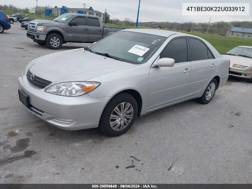 2002 Toyota Camry Le VIN: 4T1BE30K22U033912 Lot: 39574448