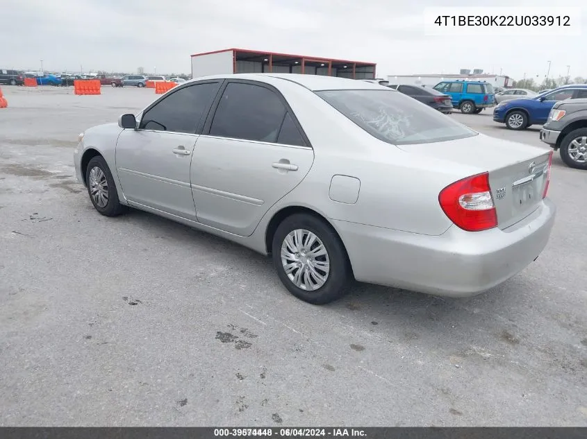 2002 Toyota Camry Le VIN: 4T1BE30K22U033912 Lot: 39574448