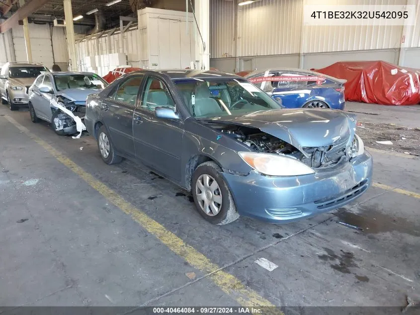 2002 Toyota Camry Le VIN: 4T1BE32K32U542095 Lot: 40464084