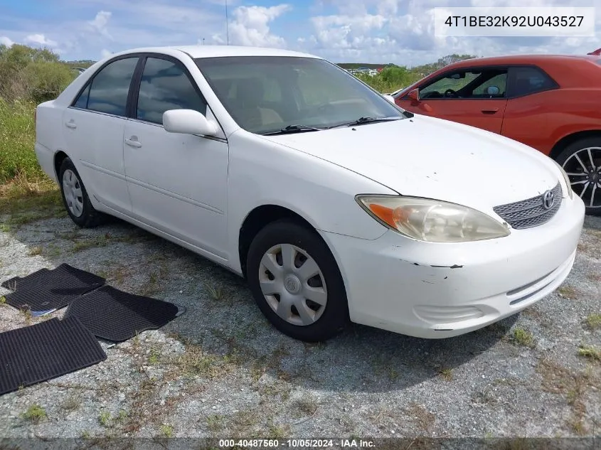 4T1BE32K92U043527 2002 Toyota Camry Le/Xle/Se